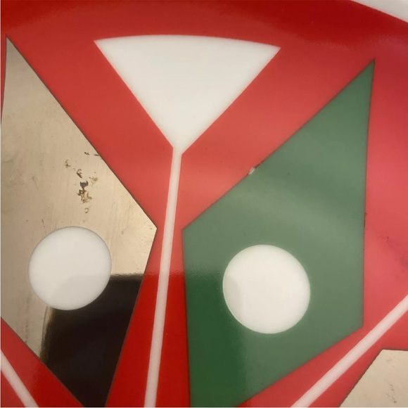 NEIMAN MARCUS Holiday Christmas Plates Set of 4- 9" Please Read - Picture 5 of 11